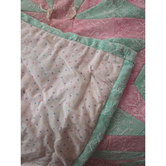 Handmade Pink & Green Star Patchwork Quilt w Heart Print Back 82x68 - Picture 4 of 6